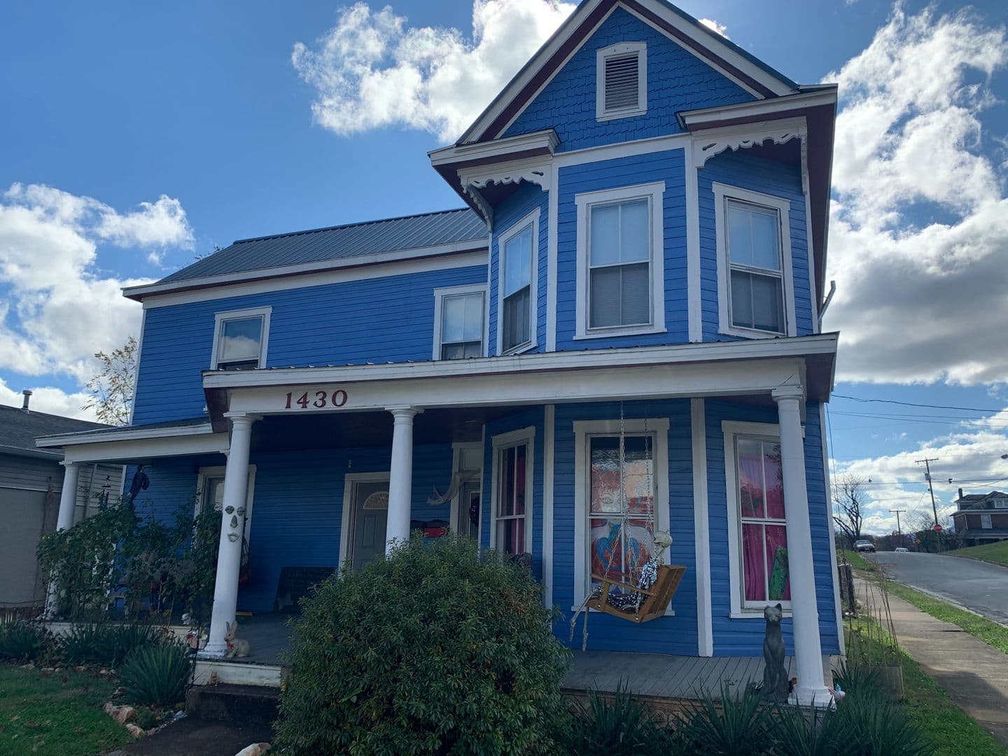 Roanoke Apartment: 1430 Chapman Ave. SW