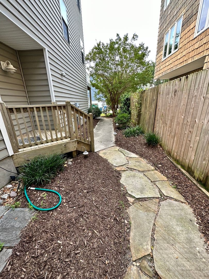 Virginia Beach House: 3724 Surry Road