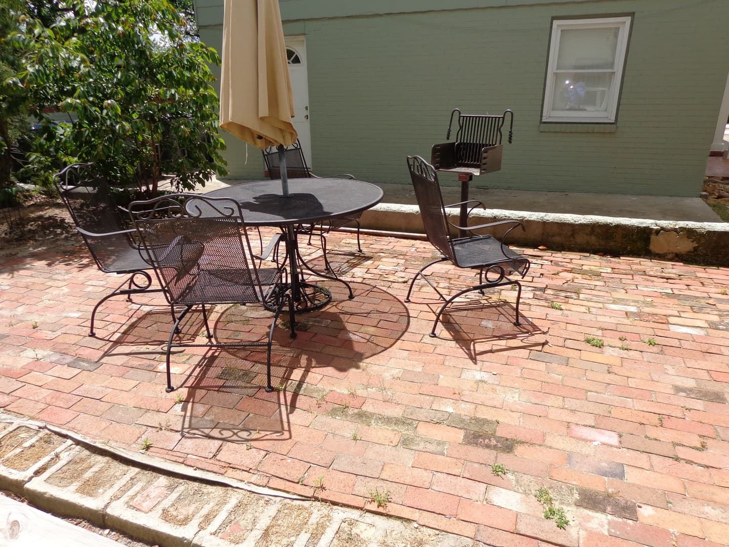Norfolk Apartment: 2020 E. Ocean View Avenue