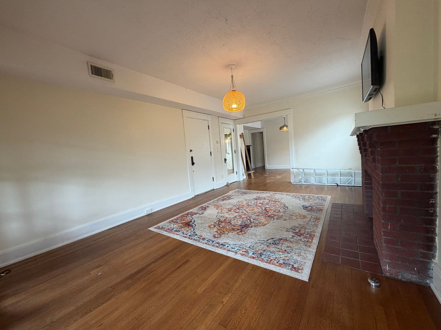 Cleveland Heights Condo: 2476 Derbyshire Rd, Unit 6