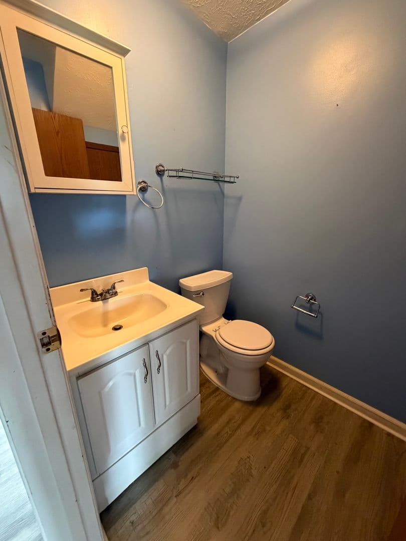 Centerville Condo: 7742 Brams Hill Dr