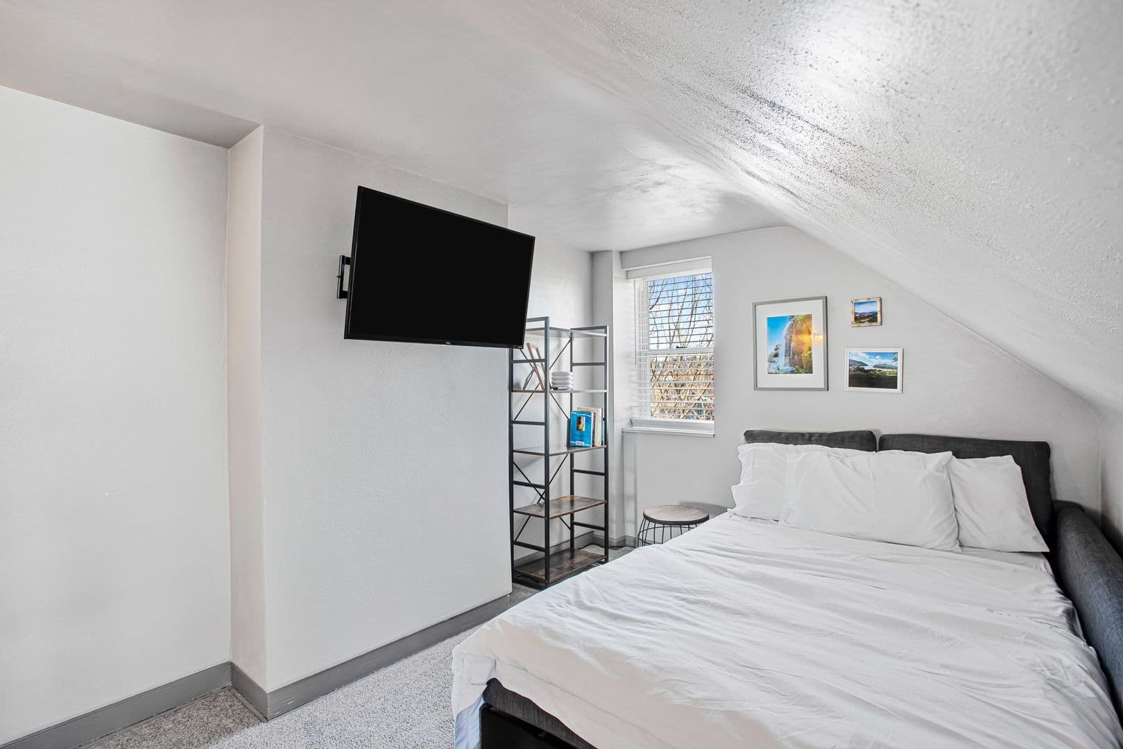 Pittsburgh Townhome: 4047 Geneva St