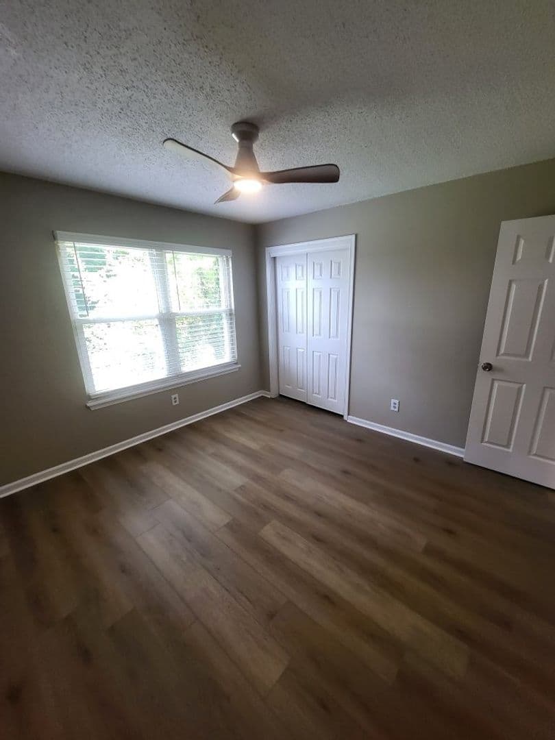 Virginia Beach Apartment: 2433 Pleasure House Road