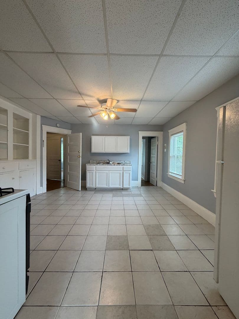 Cleveland Apartment: 3543 W. 50th Street