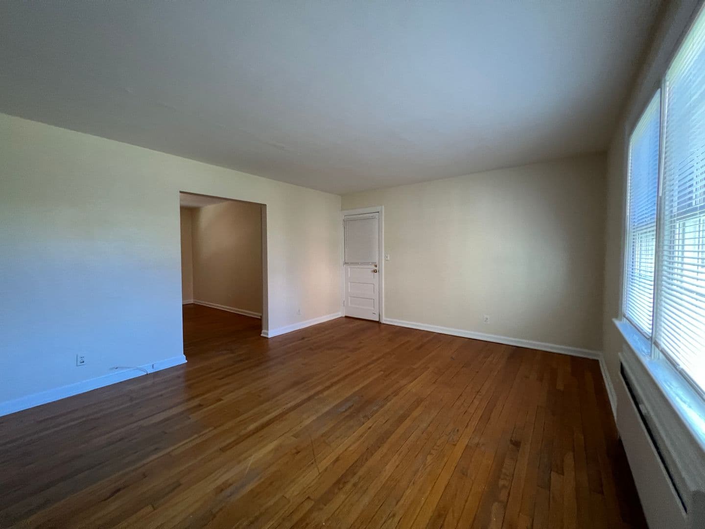 Norfolk Apartment: 7420 Hampton Boulevard