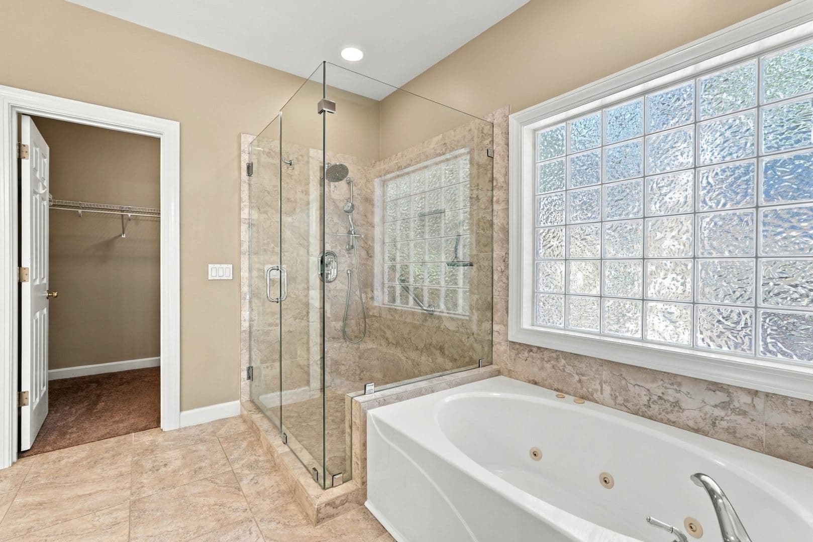 Bluffton House: 8 Haddington Court