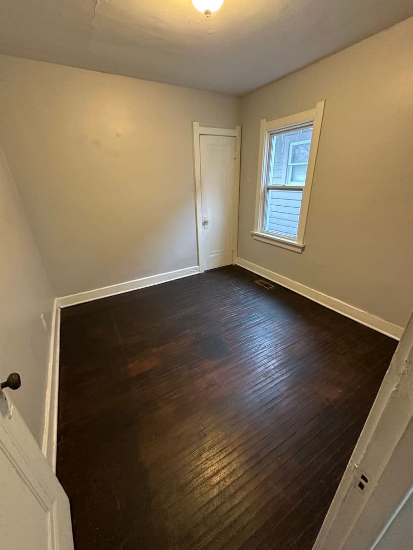 Toledo House: 1755 Marne Avenue