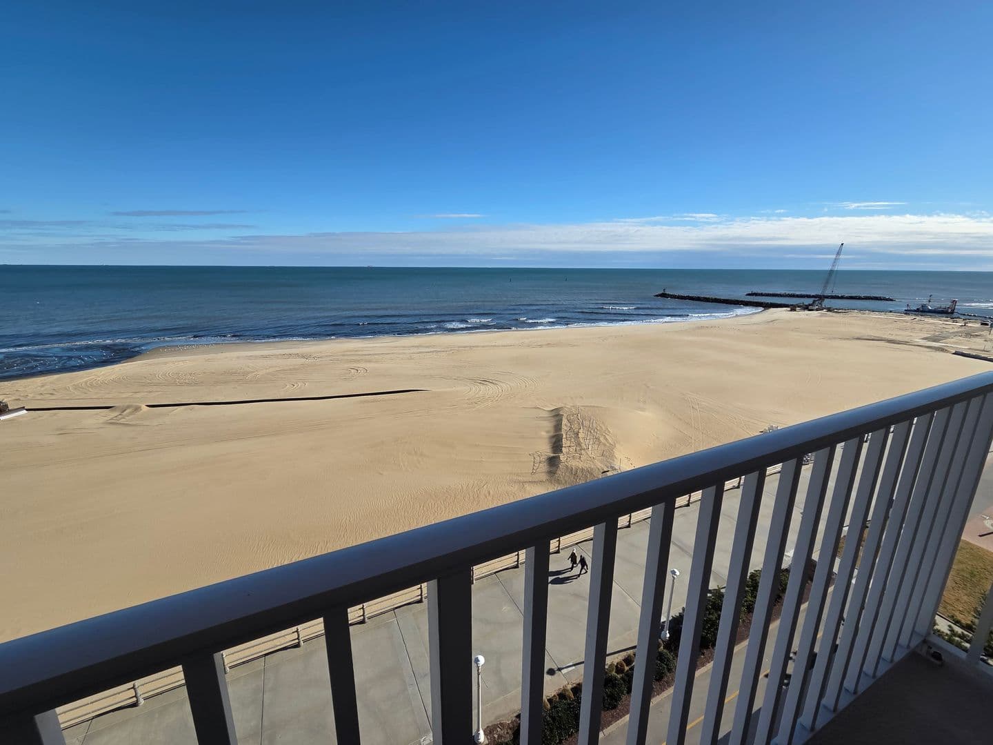Virginia Beach Condo: 303 Atlantic Avenue #804