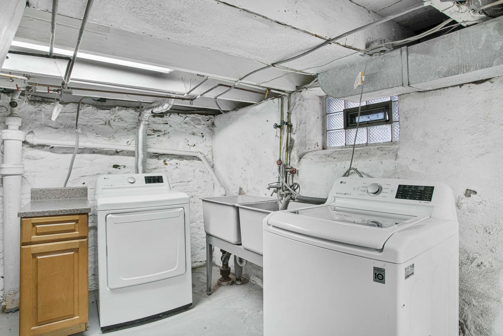 Pittsburgh Townhome: 4047 Geneva St