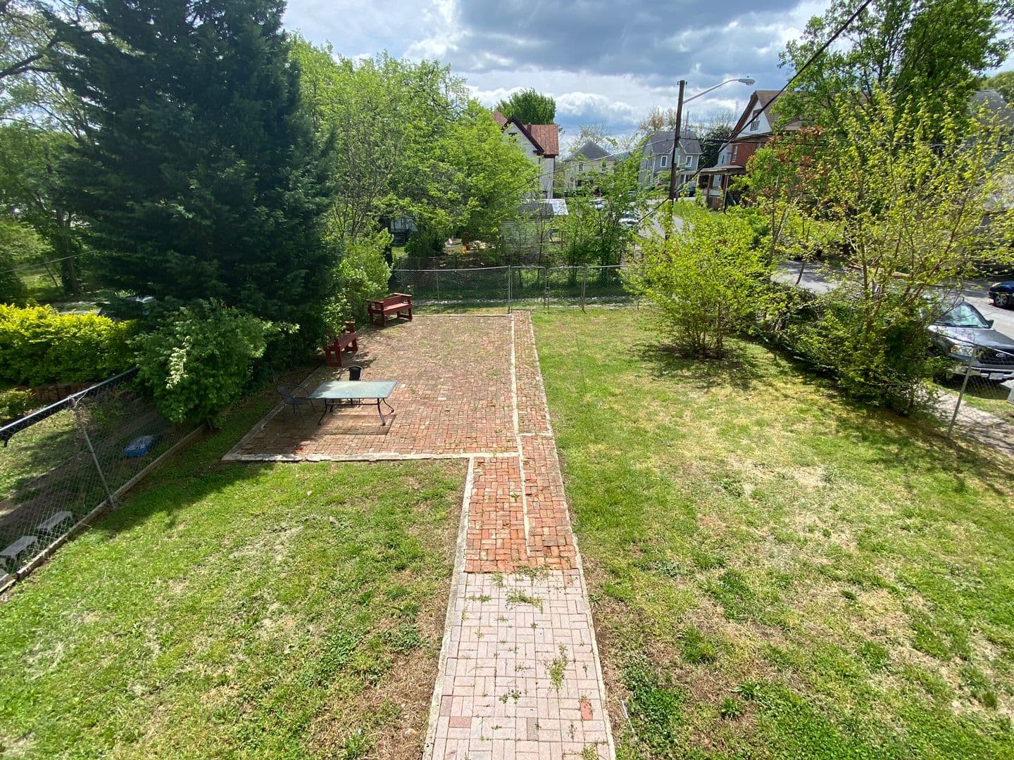 Roanoke Apartment: 1334 Chapman Avenue SW