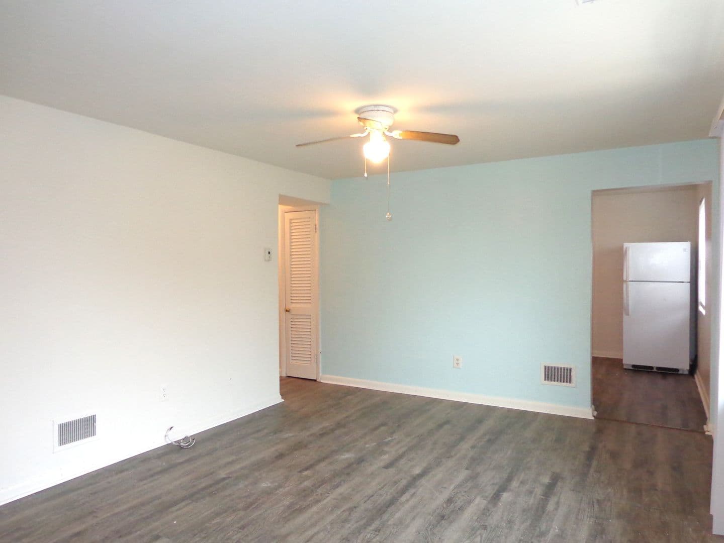 Norfolk Apartment: 2016 E. Ocean View Avenue