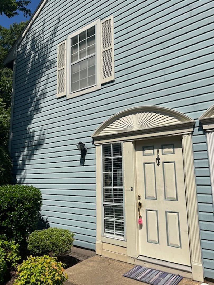 Virginia Beach House: 310 Ferdinand Circle