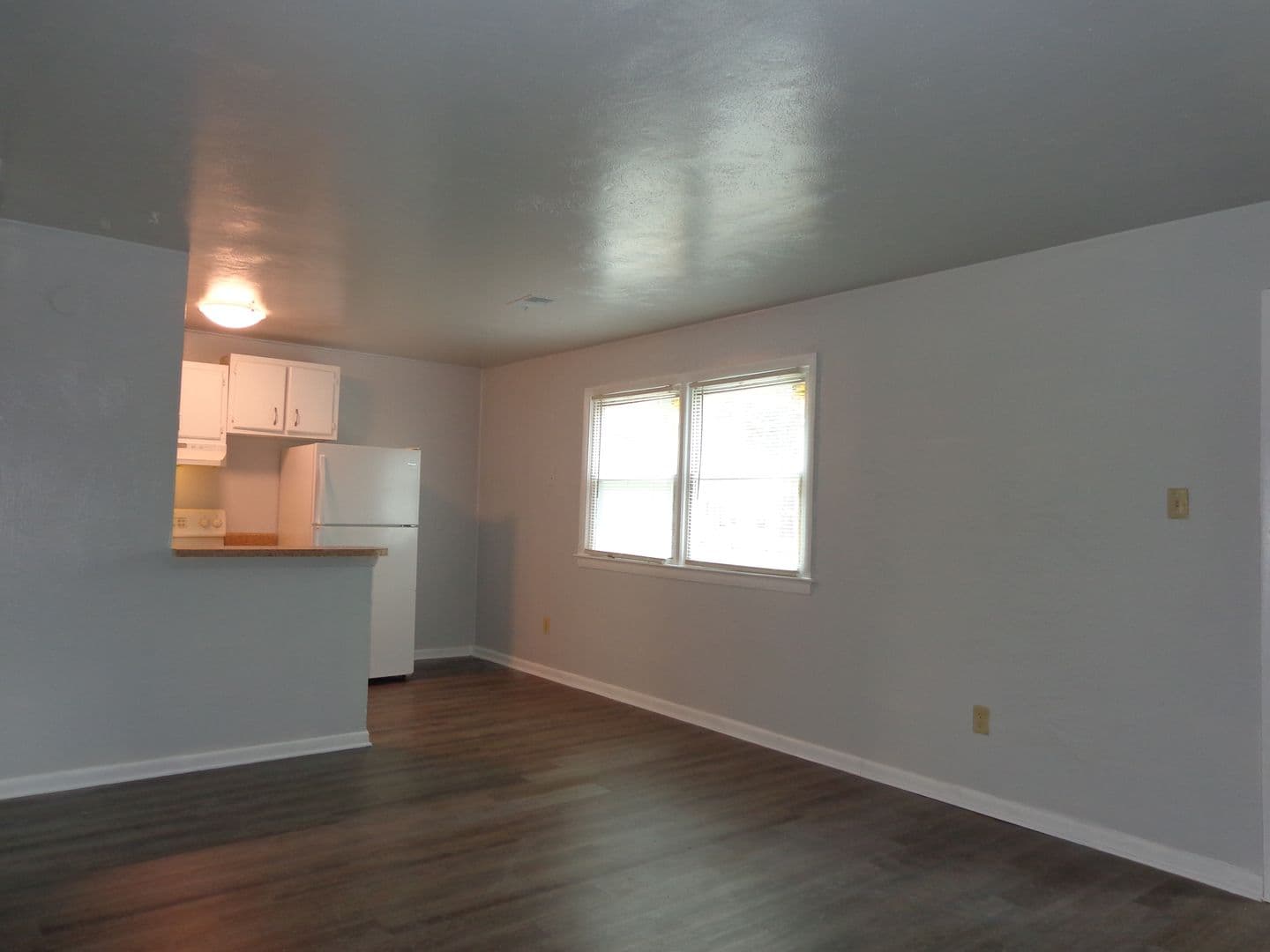 Norfolk Apartment: 1428 Picadilly Street