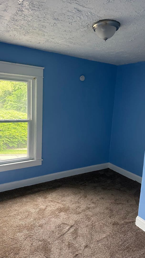 Akron House: 1020 5th Avenue