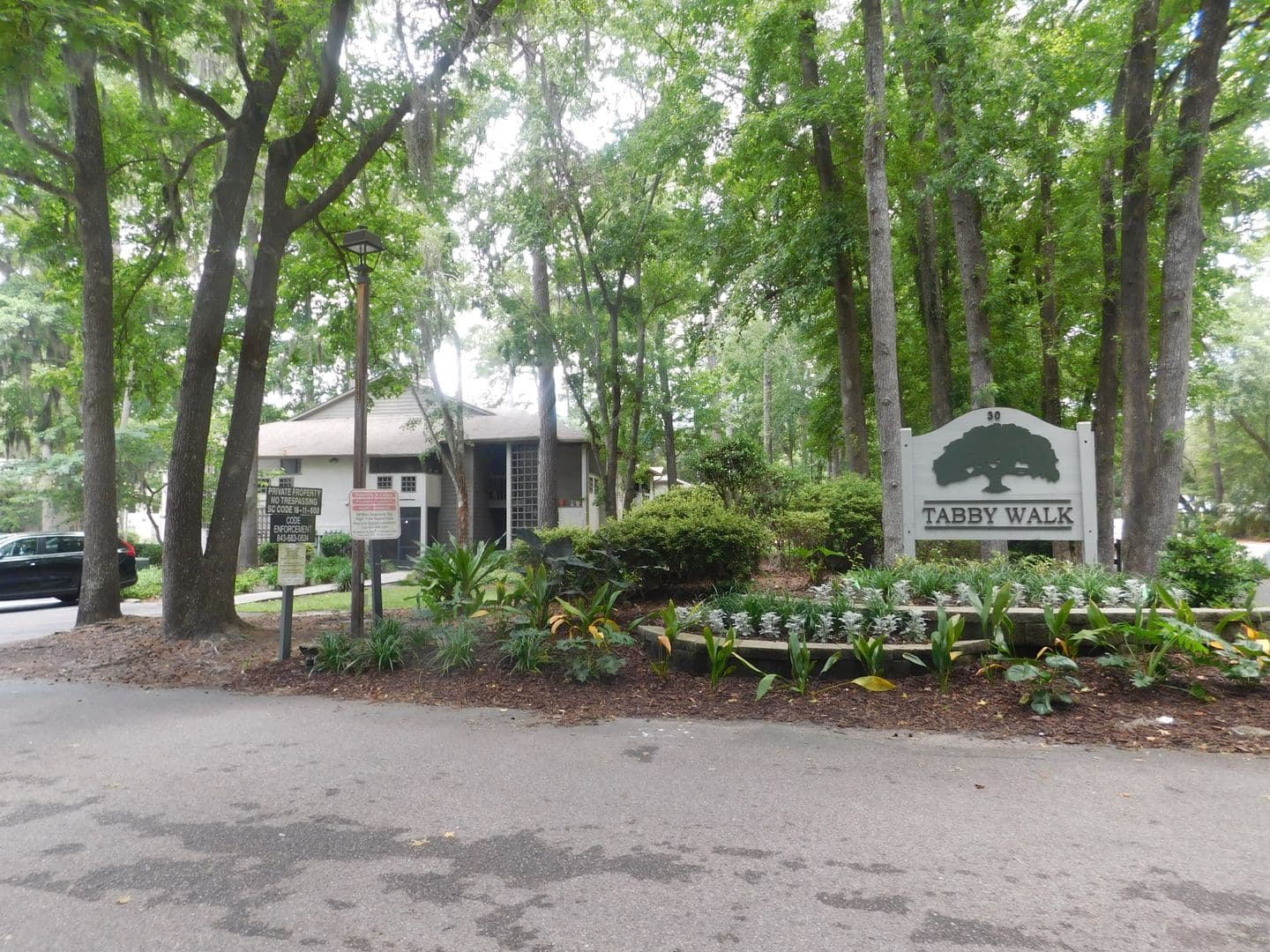 Hilton Head Island Condo: 30 Matthews Drive Unit 106