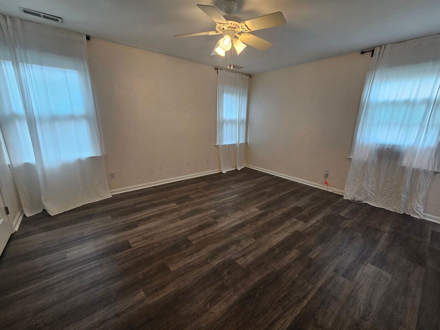 Virginia Beach House: 1315 Hafford Road