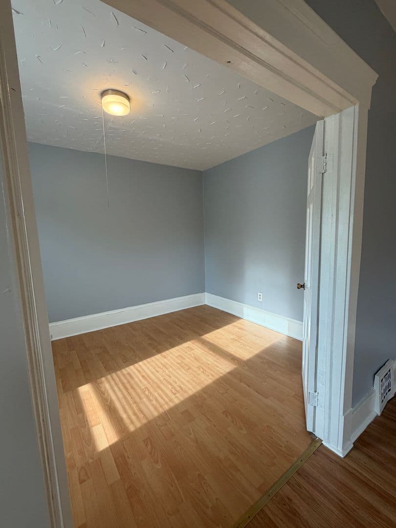 Cleveland Apartment: 3543 W. 50th Street