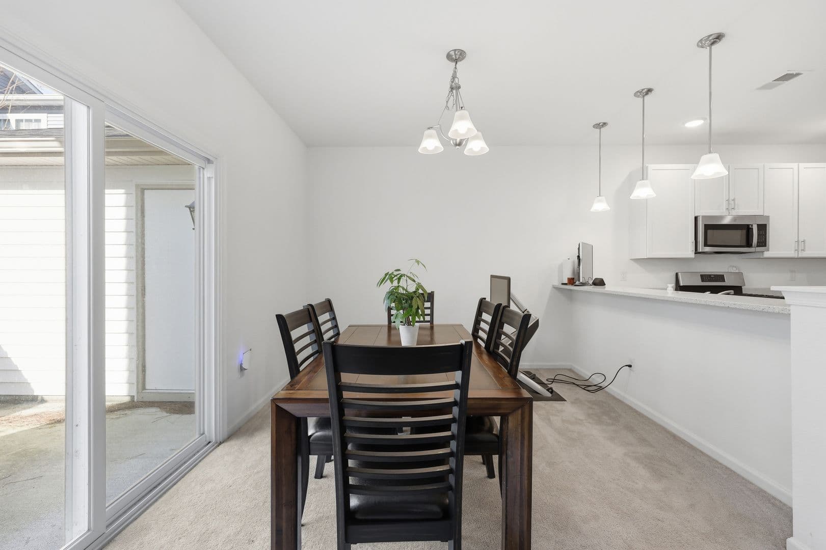 Virginia Beach House: 5112 Cora Anne LN