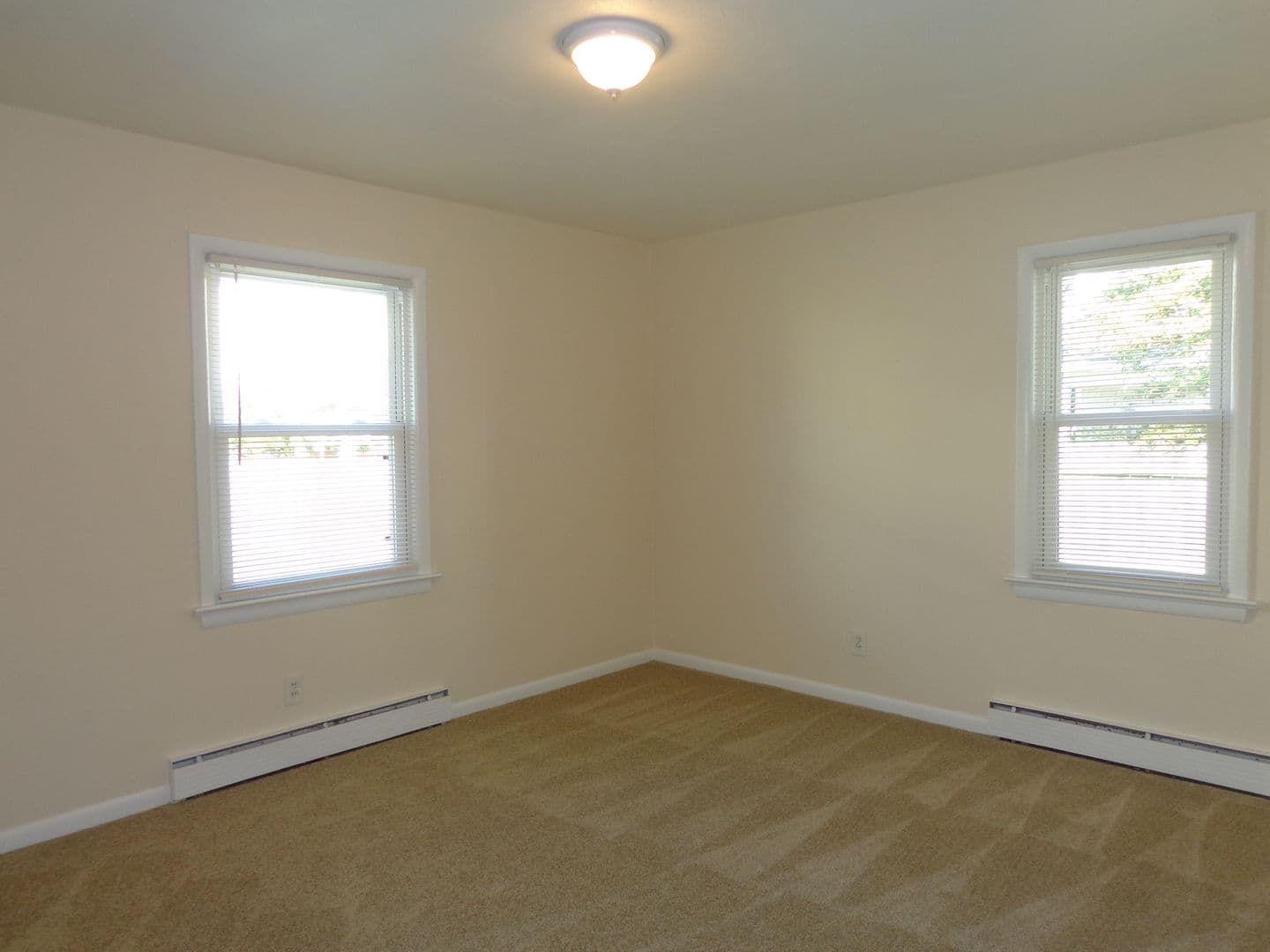 Virginia Beach Apartment: 4626 Coronet Avenue