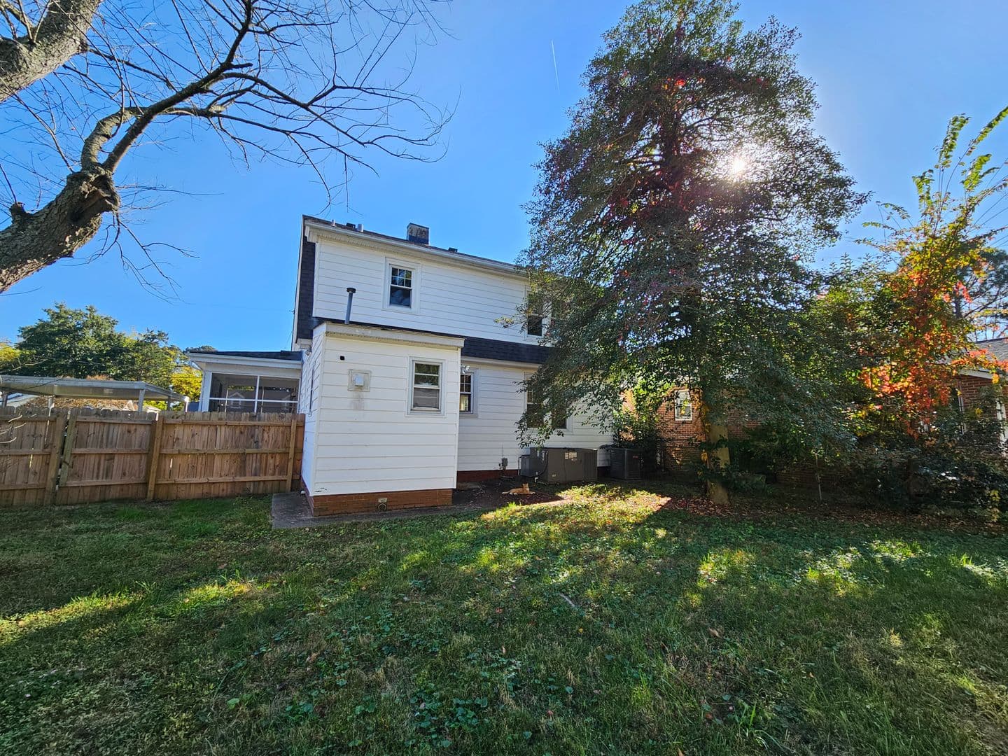 Norfolk House: 1812 Canton Avenue