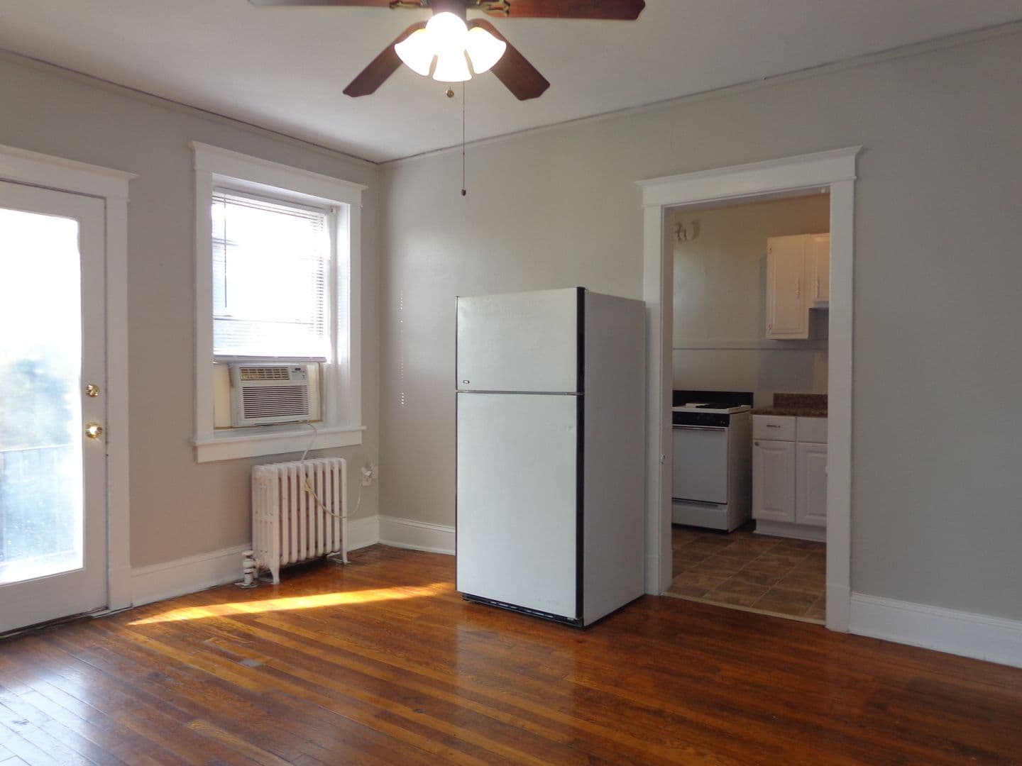 Norfolk Apartment: 1001 Gates Avenue