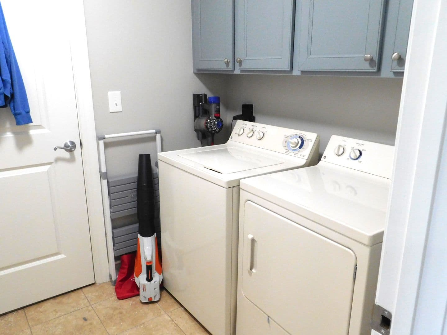 Hilton Head Condo: 9 Shelter Cove Lane, 302-A Main Sail