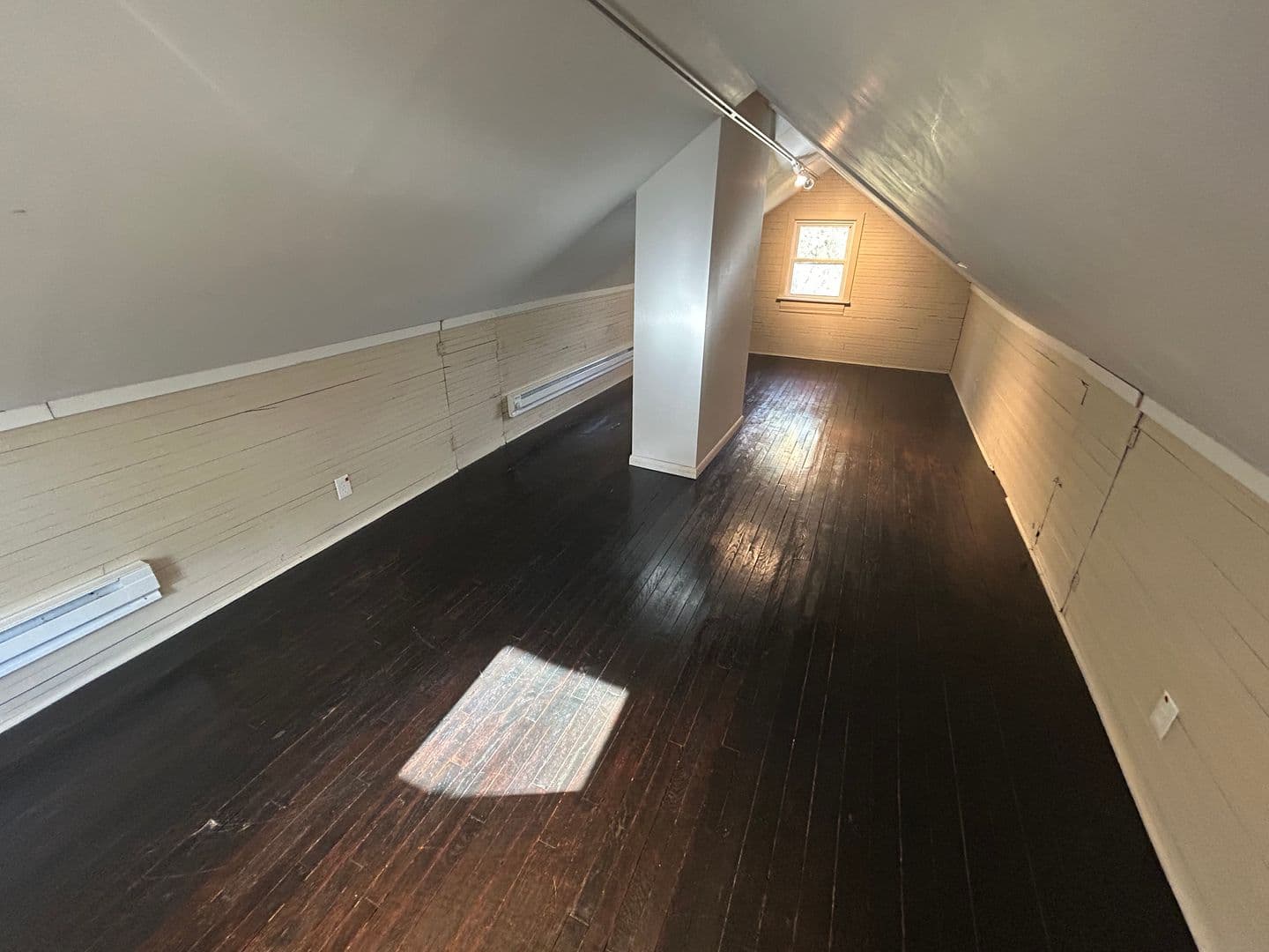 Pittsburgh House: 8527 Westwood Rd