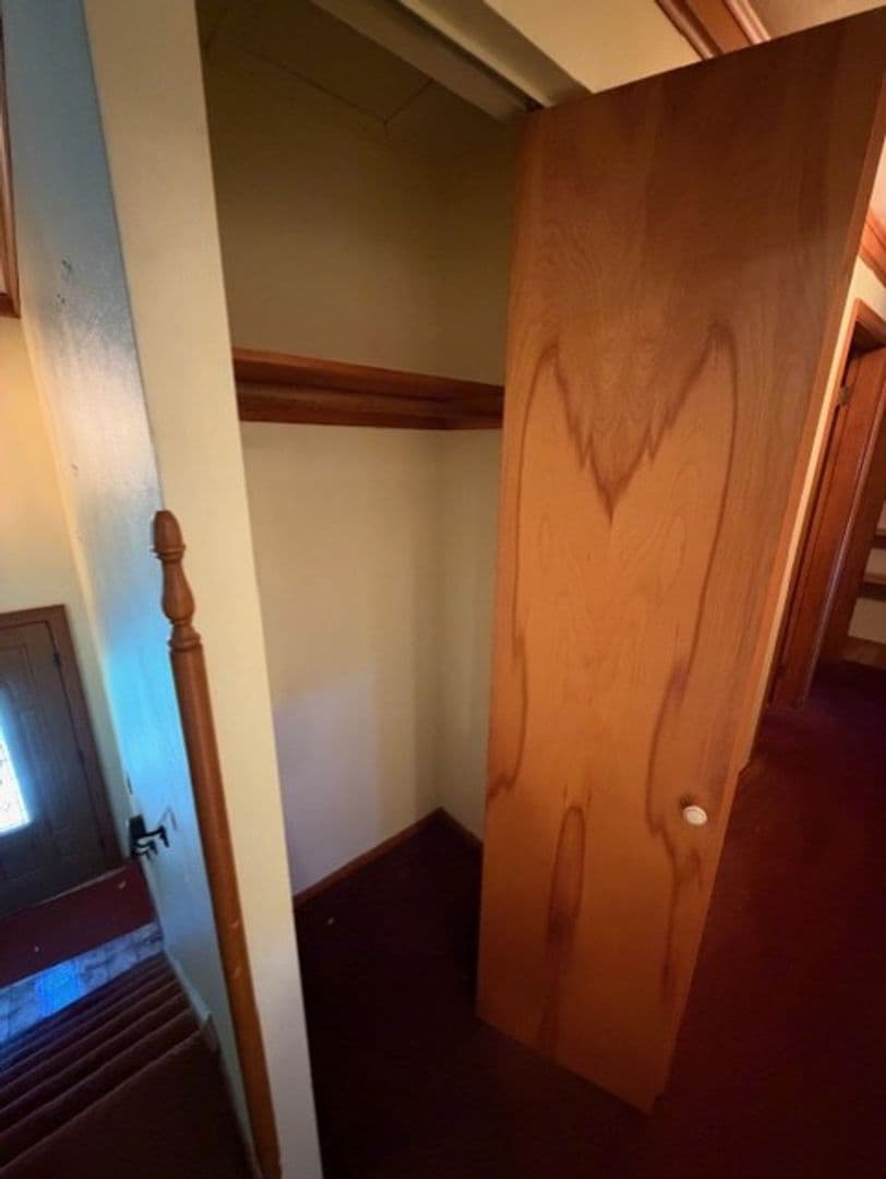 White Oak House: 1704 Vermont Ave