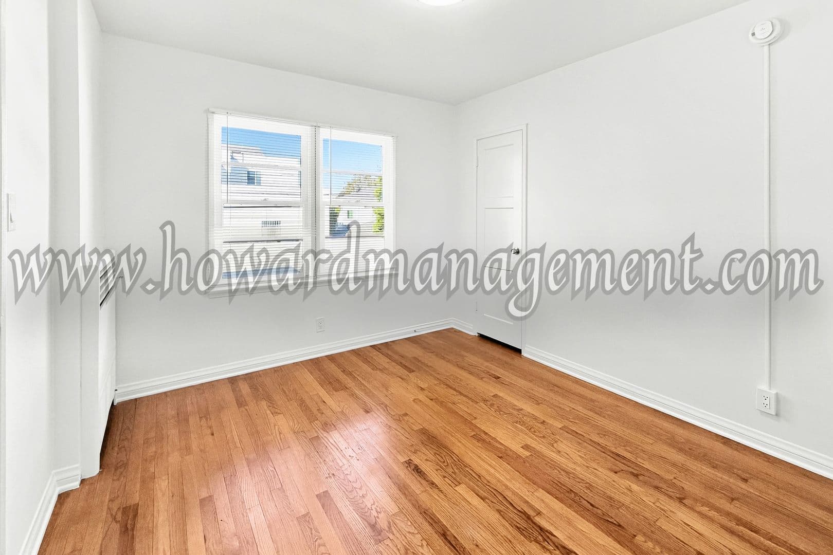 Los Angeles Apartment: 11941-11945 Washington Pl