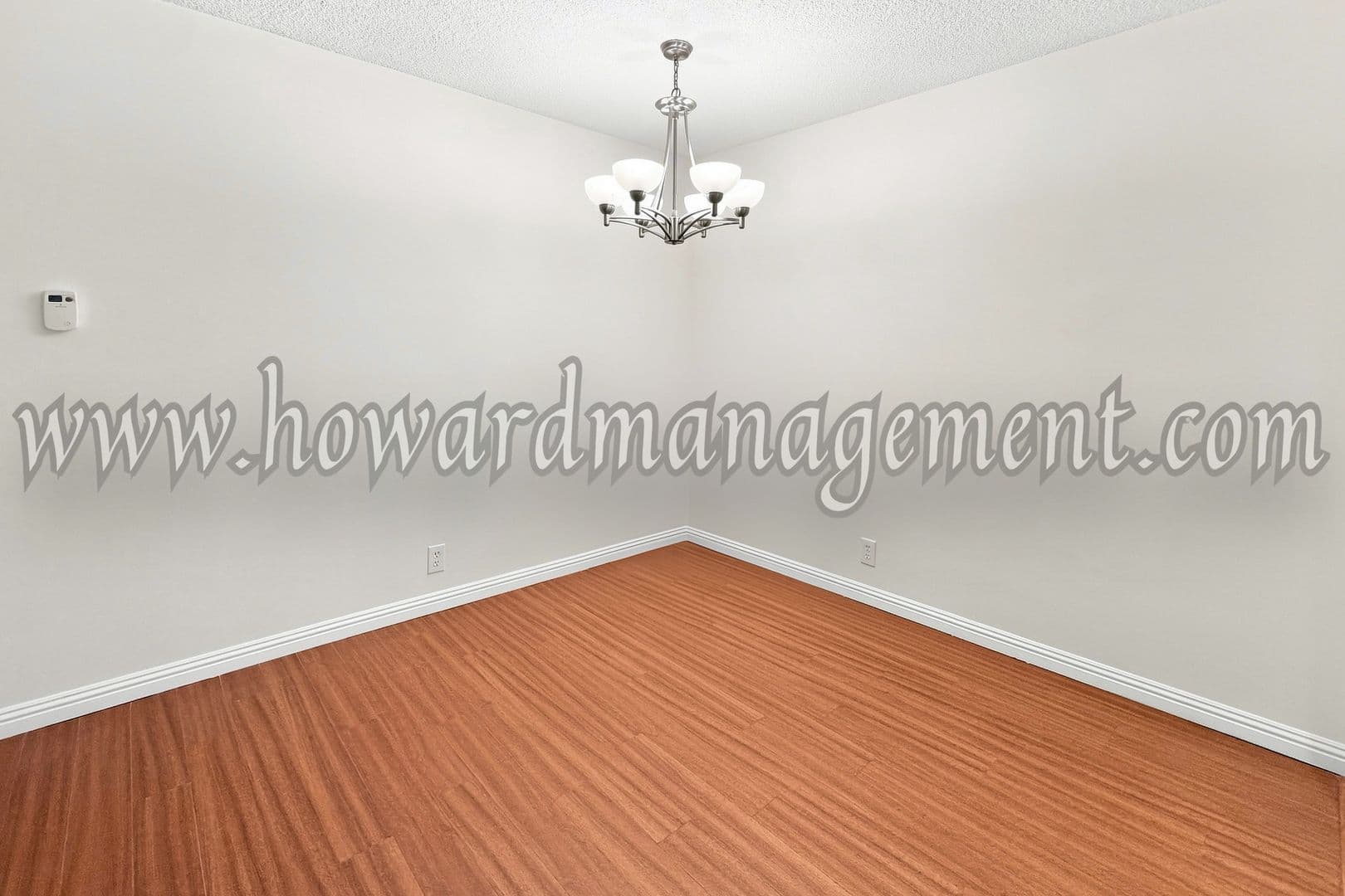 West Hollywood Apartment: 561 N Orlando Ave