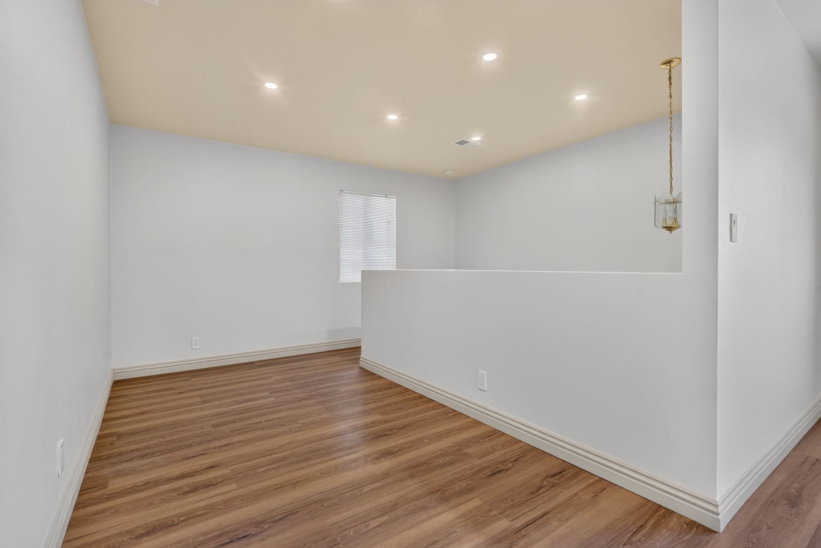 Culver City Apartment: 4170 Madison Ave