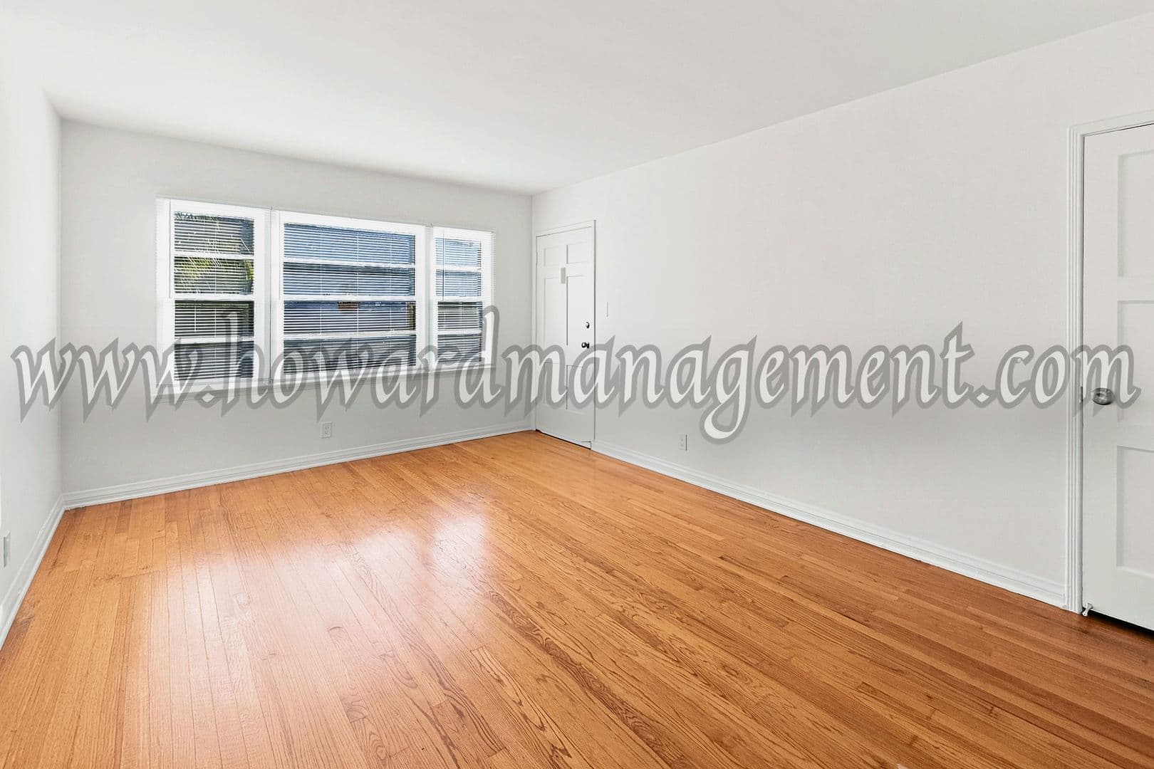 Los Angeles Apartment: 11941-11945 Washington Pl