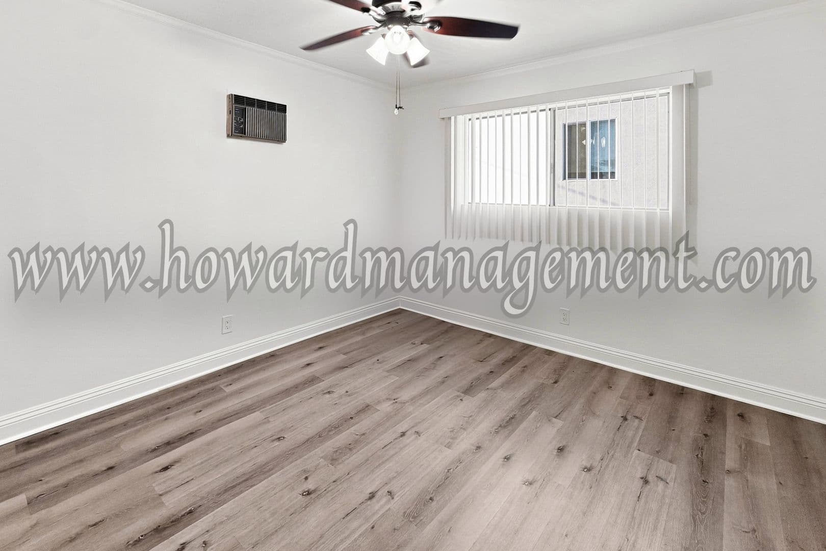 Sherman Oaks Apartment: 5238 Tilden Ave