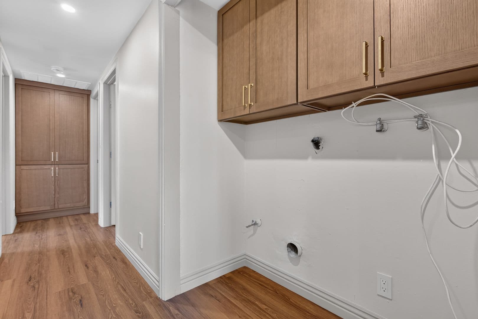 Culver City Apartment: 4170 Madison Ave