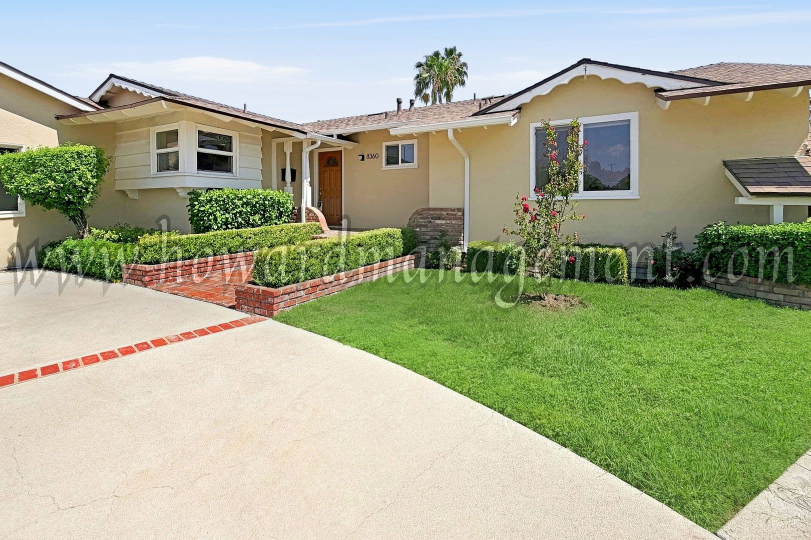 Canoga Park House: 8360 Rudnick Ave