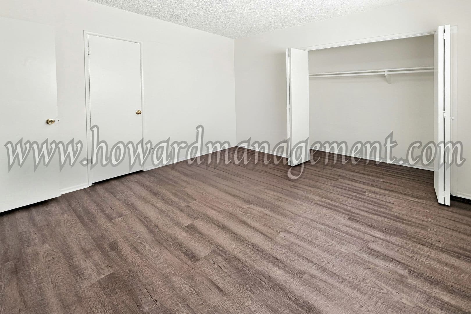 Los Angeles Apartment: 3637 Mentone Ave