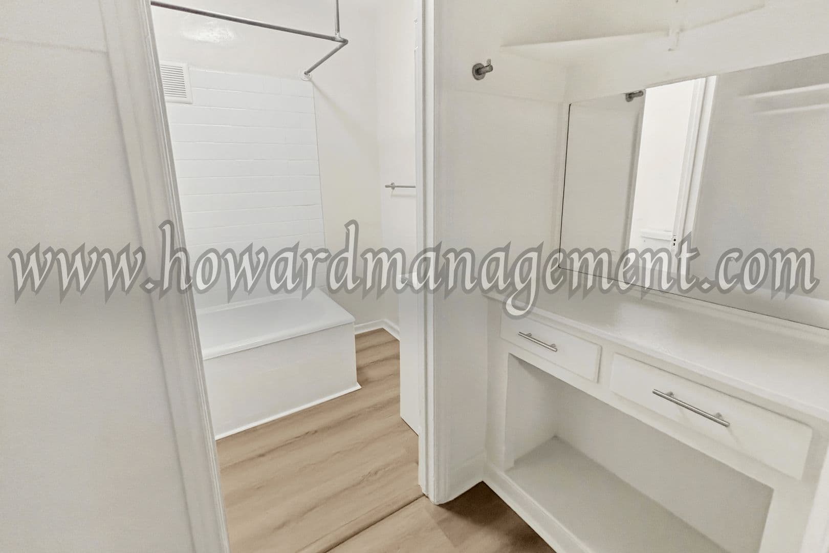 Los Angeles Apartment: 457 Bonnie Brae St