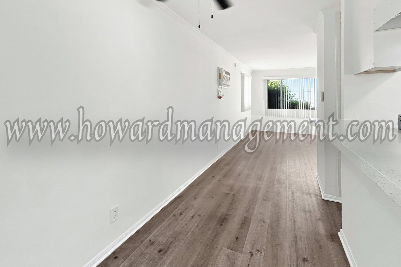 Sherman Oaks Apartment: 5238 Tilden Ave