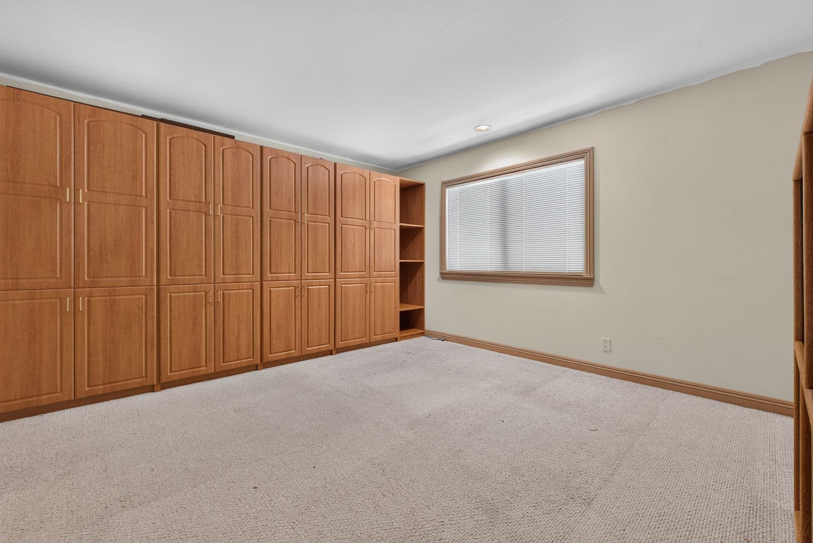 Culver City Apartment: 4170 Madison Ave