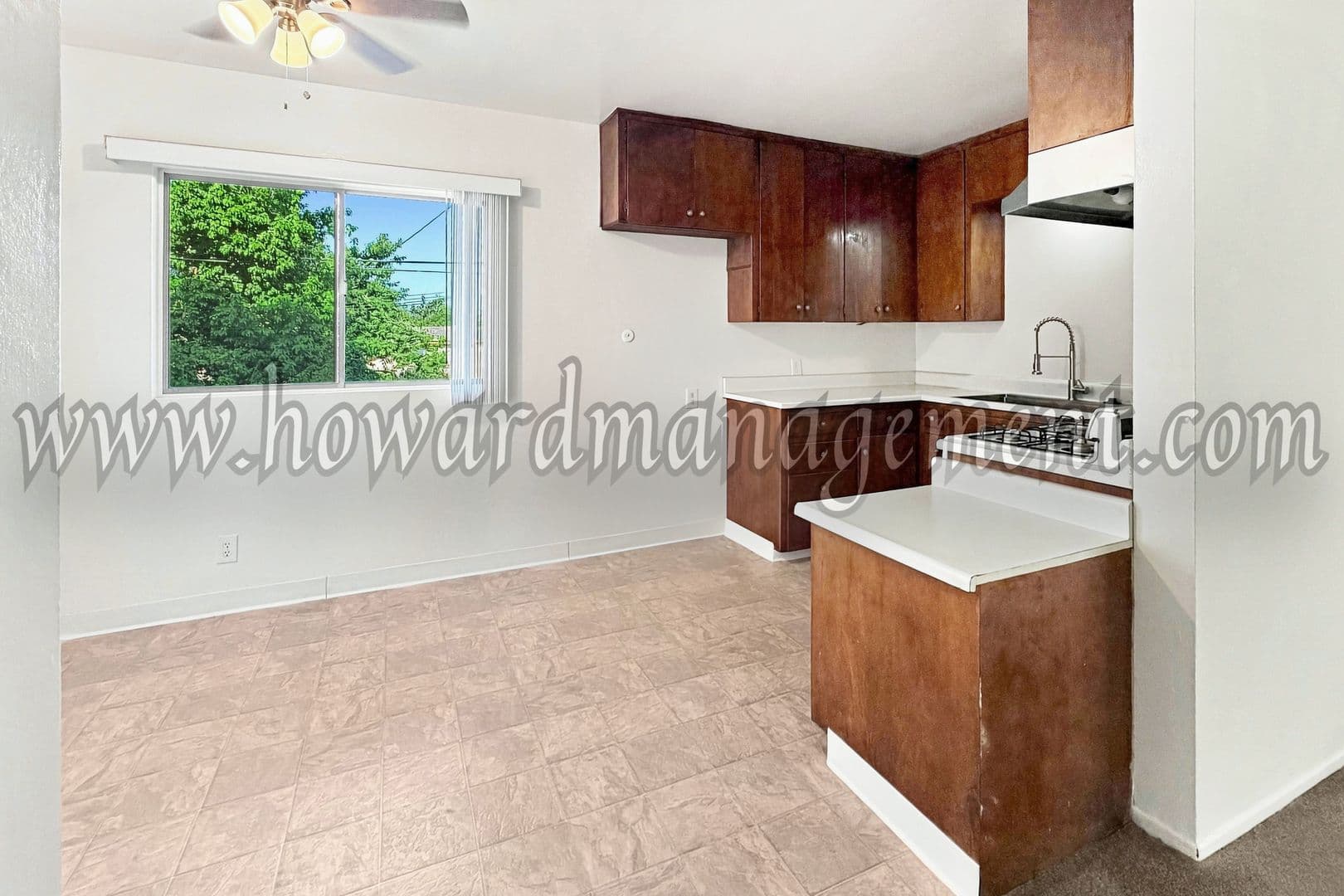 Los Angeles Apartment: 7219-7225 La Cienega