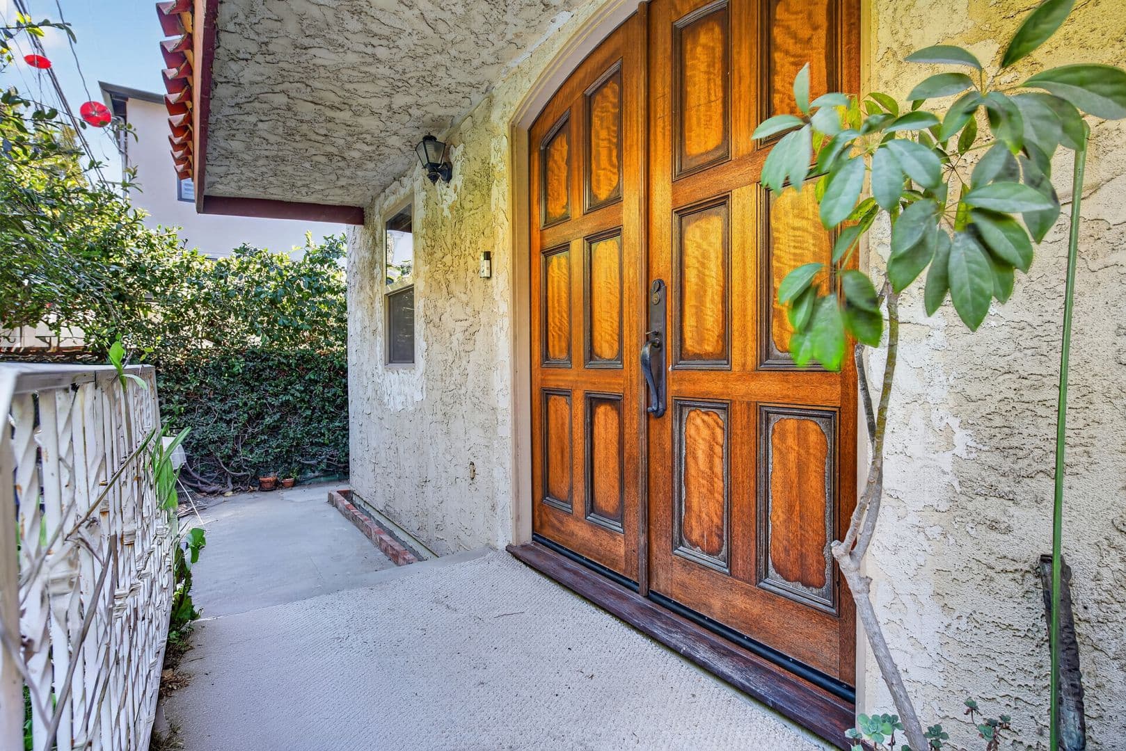 Culver City Apartment: 4170 Madison Ave