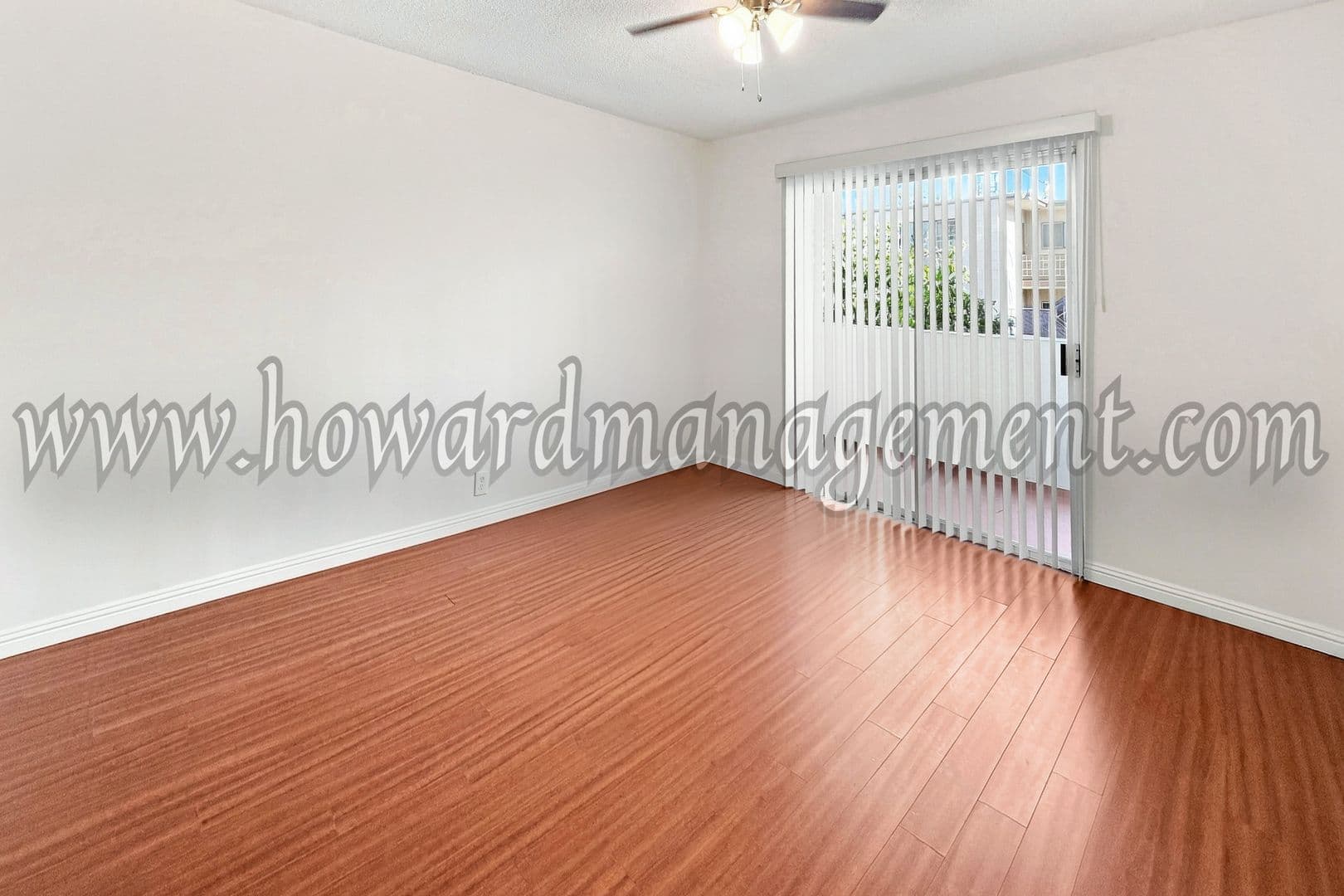West Hollywood Apartment: 561 N Orlando Ave