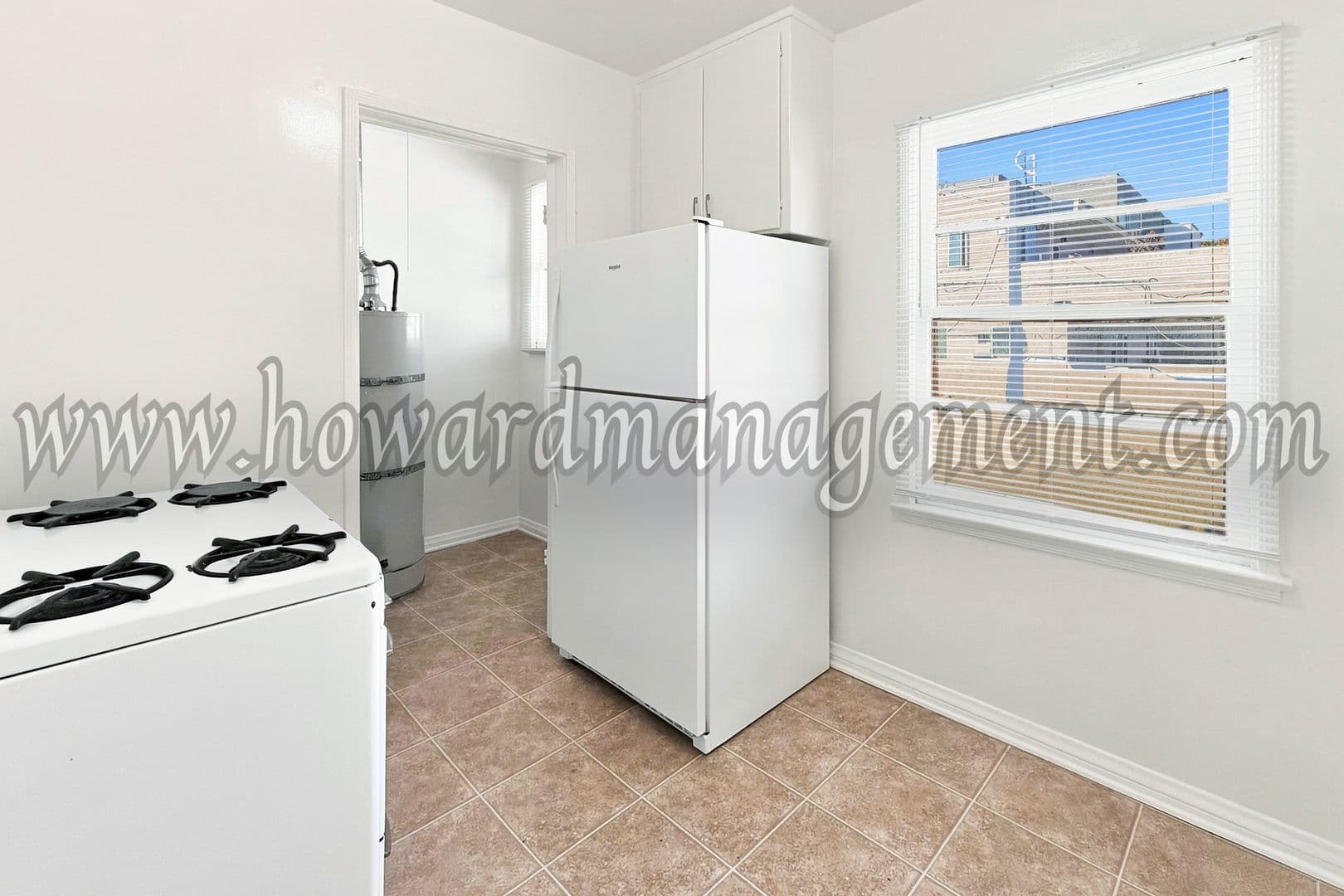 Los Angeles Apartment: 11941-11945 Washington Pl