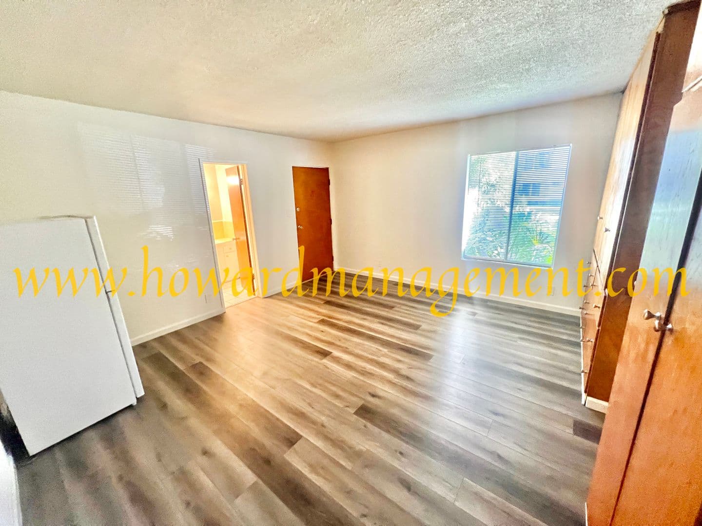 Los Angeles Apartment: 845 S Bedford St
