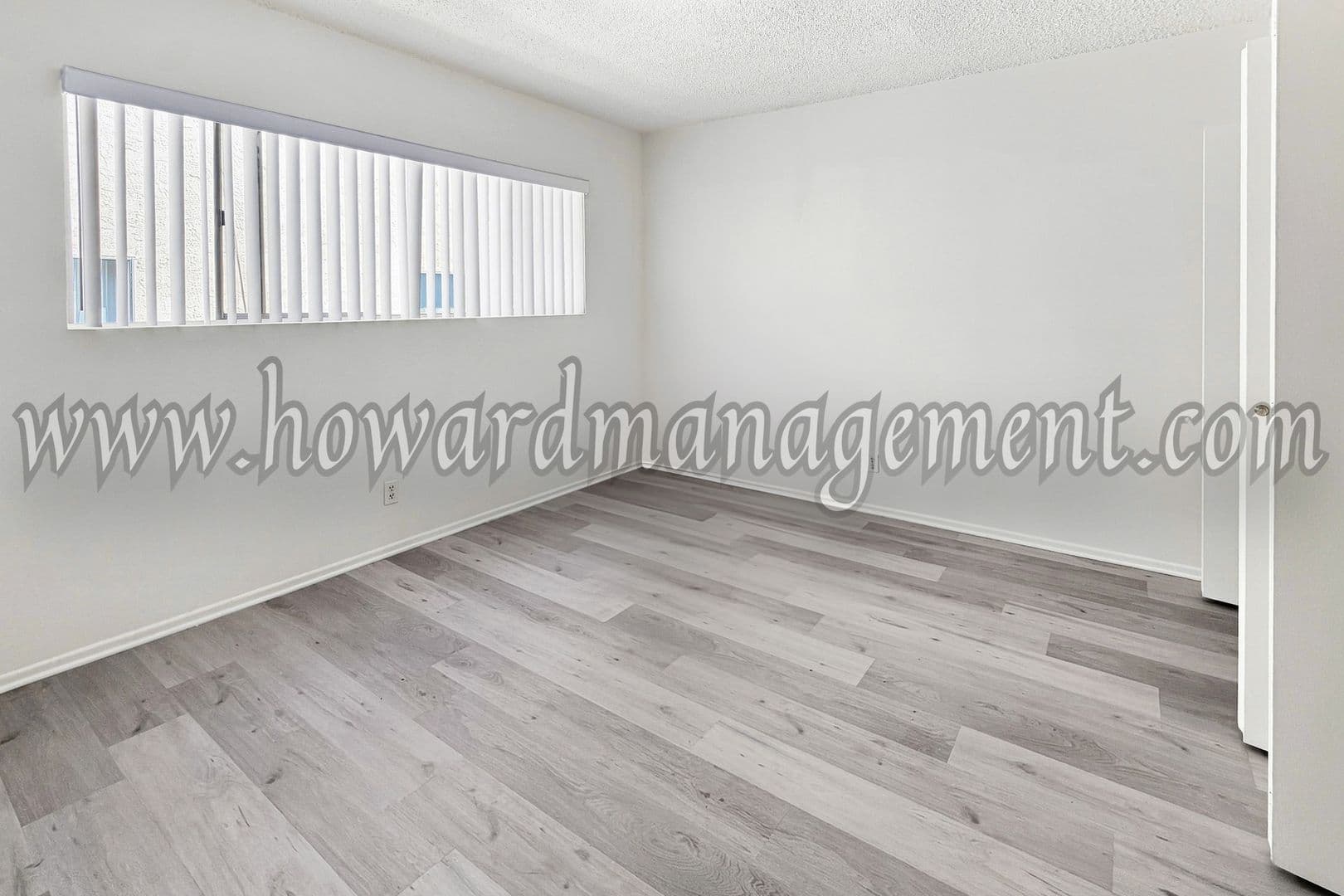 Los Angeles Apartment: 3637 Mentone Ave