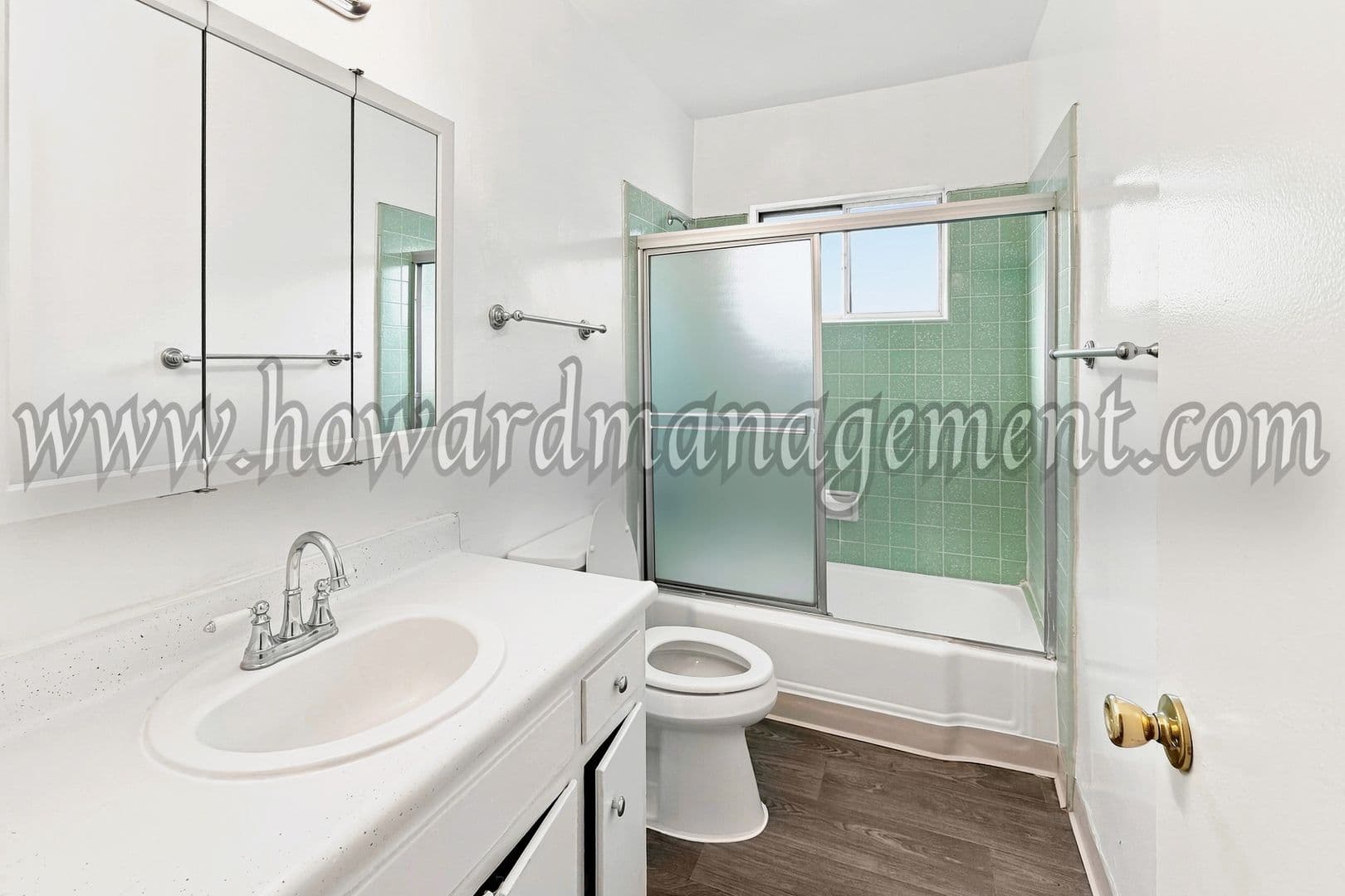 Los Angeles Apartment: 7219-7225 La Cienega