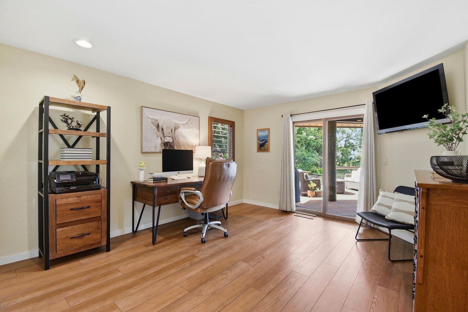 Santa Rosa House: 4730 Woodcliff Court