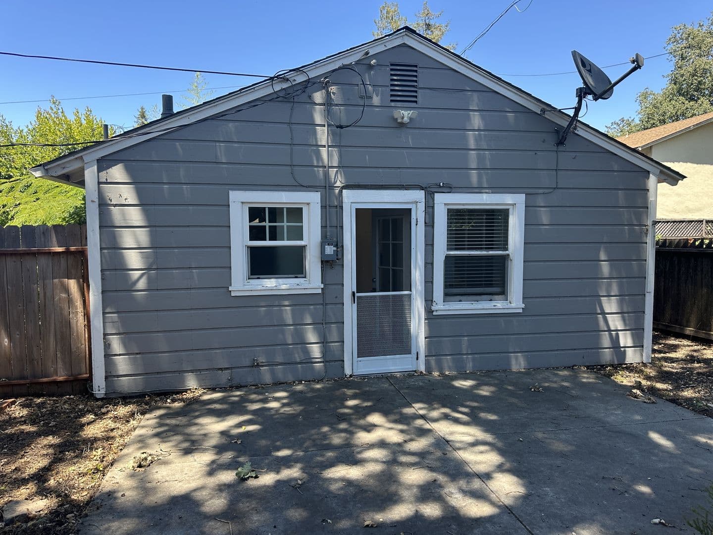 Santa Rosa Apartment: 740 Mendocino Avenue