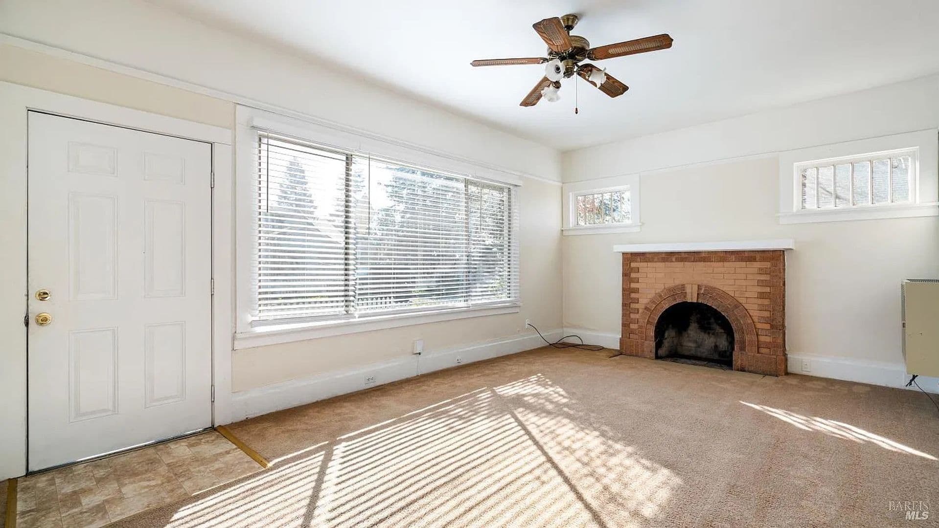 Santa Rosa Apartment: 705-709 Tupper St