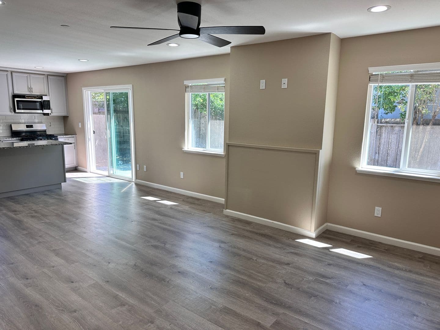 Rohnert Park House: 6390 San Simeon Drive